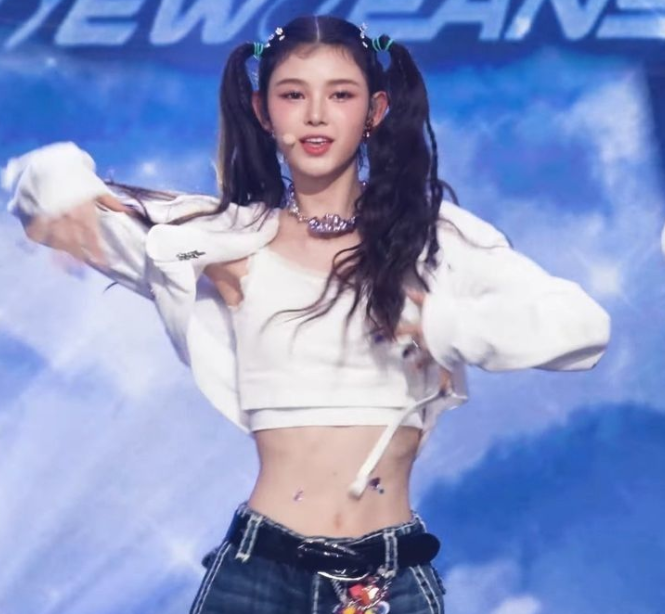lilpuppix's tweet photo. ⋆𐙚₊˚⊹♡ kpop girls thinspo ✩₊˚.⋆☾⋆⁺₊✧ 

likes and retweets appreciated <3 https://t.co/sIkXy0h3dH