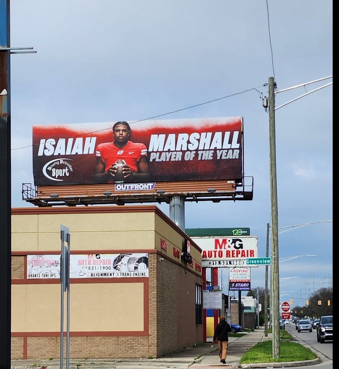 Off 8 mile and Southfield rd. Thanks @youngdetroitersports #Blessed #RockChalk