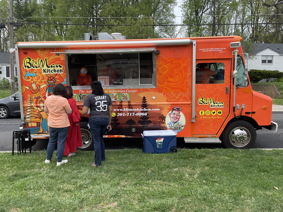 Thank you Social Committee for bringing @BlimanKitchen food truck today!