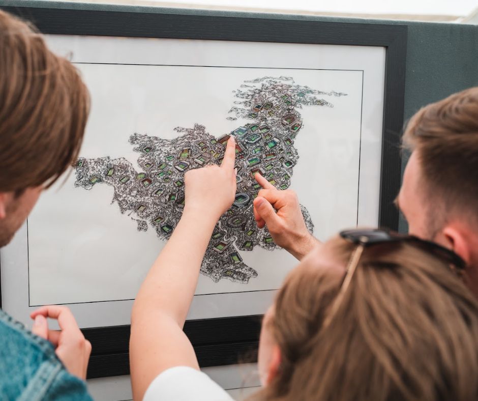 ARTISAN LINE UP IS HERE 🥯 

Get ready for the Artisan showcase! The North overflows with prize-winning gastronomists and original craftspeople. We're here to applaud them! Our Artisan Market embodies our belief in delivering quality and diversity. 

👉 northleedsfoodfestival.co.uk/artisan-market…