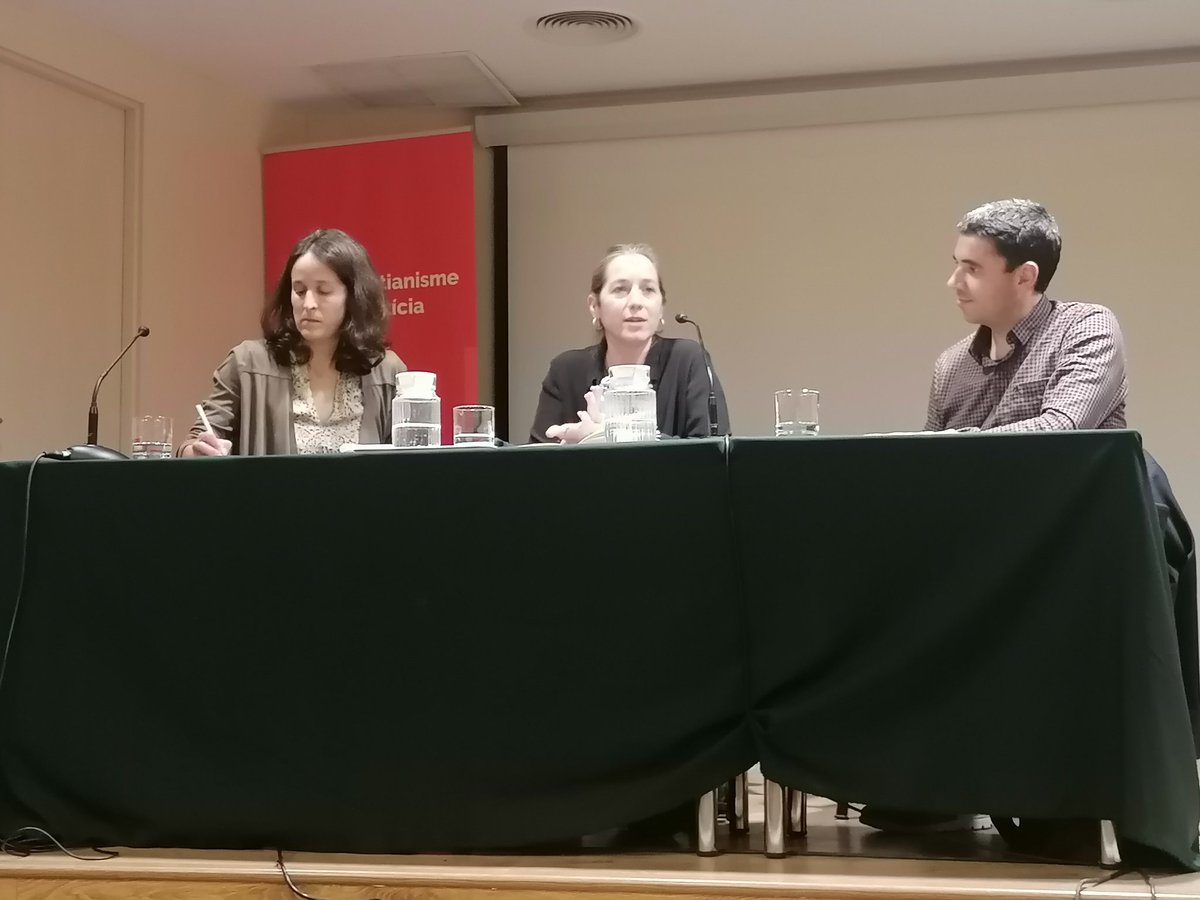 AngelaRodri7's tweet photo. Seguint la #JdacomunicacioACO convocada per @ACOcat i @agenciaflama “Catolicisme en diàleg: noves veus per transformar” amb @GrieraMar i @laurapiula i la moderació de @Jpachecoga. A @CiJusticia. https://t.co/Nwk3W2EMDb