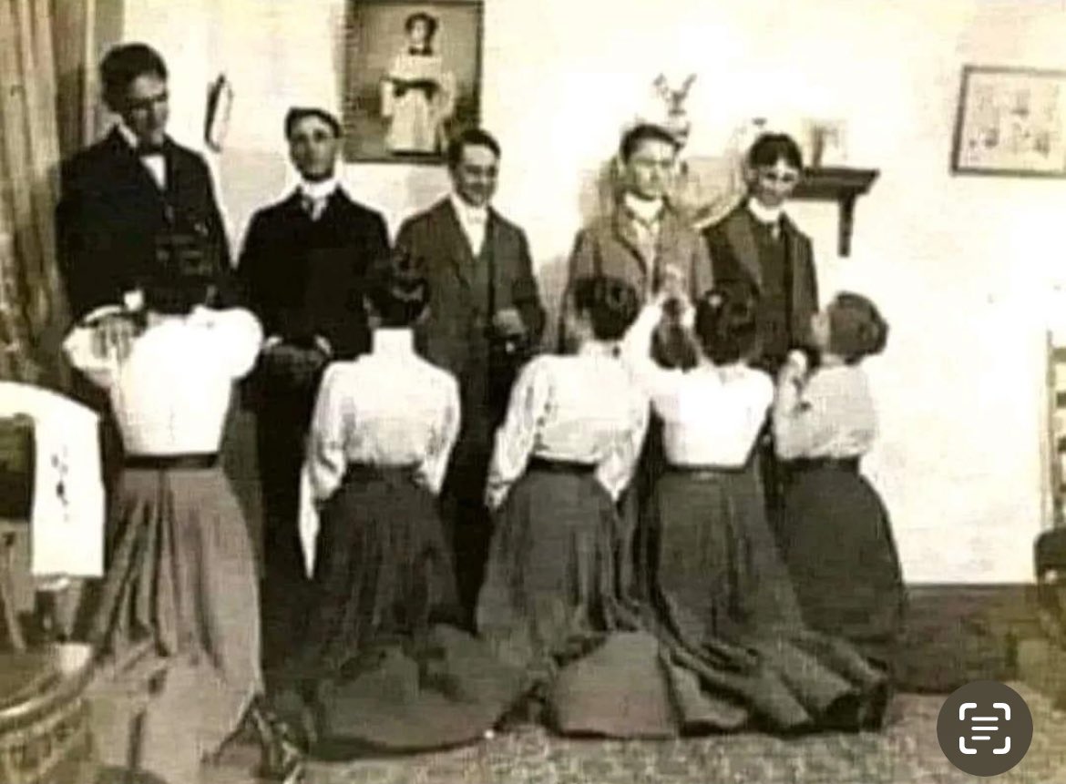 In the late 1800s early 1900s this used to be a tradition. On Dec 31st the wife would kneel in front of her husband & apologize for everything she got wrong during the year. This is basically the culture @GOP wants to bring back. Vote accordingly!