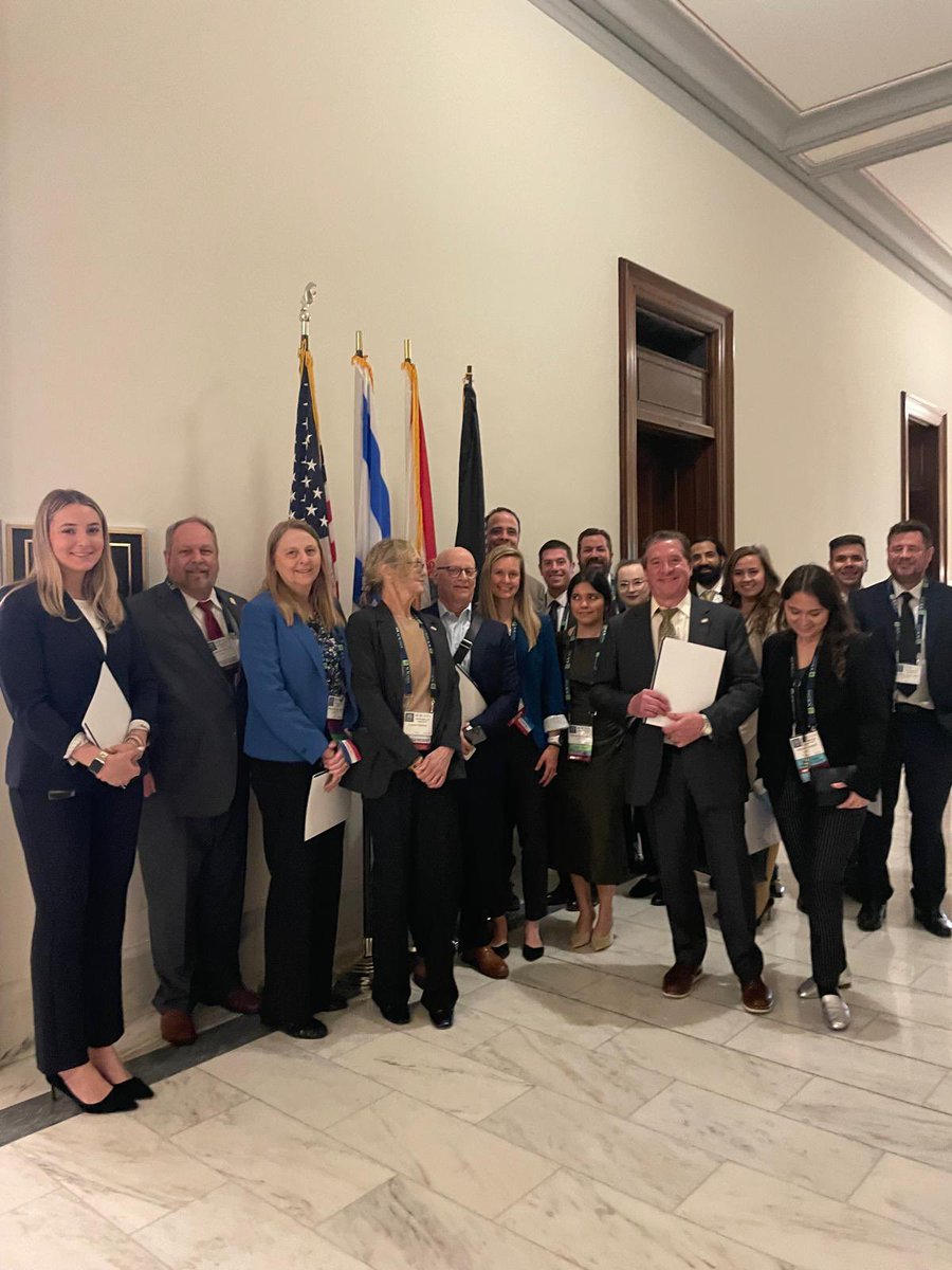 Thanks to @SenMarcoRubio staff Yakirah Rosen for taking time to meet with the with the @floridarad today!#ACRHillDay24 @RadiologyACR @ACRRAN @RADPAC #ACR2024