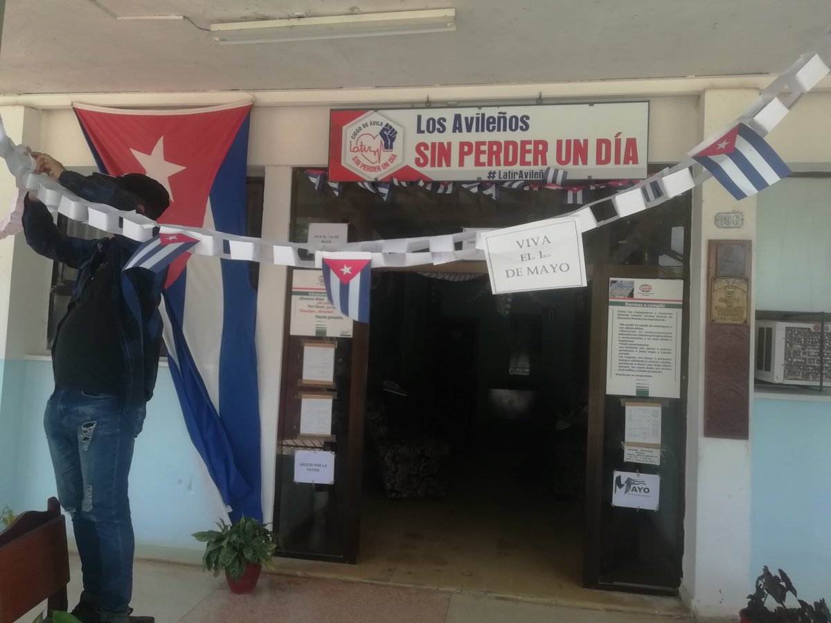 Continúan los trabajos de embellecimiento de nuestra #UebDePetroleoMajagua como parte de los festejos con saludo al 1ro de mayo
#PetrolerosPorCuba
#MajaguaUnida
#LatirAvileño
#GenteQueSuma
#Cuba