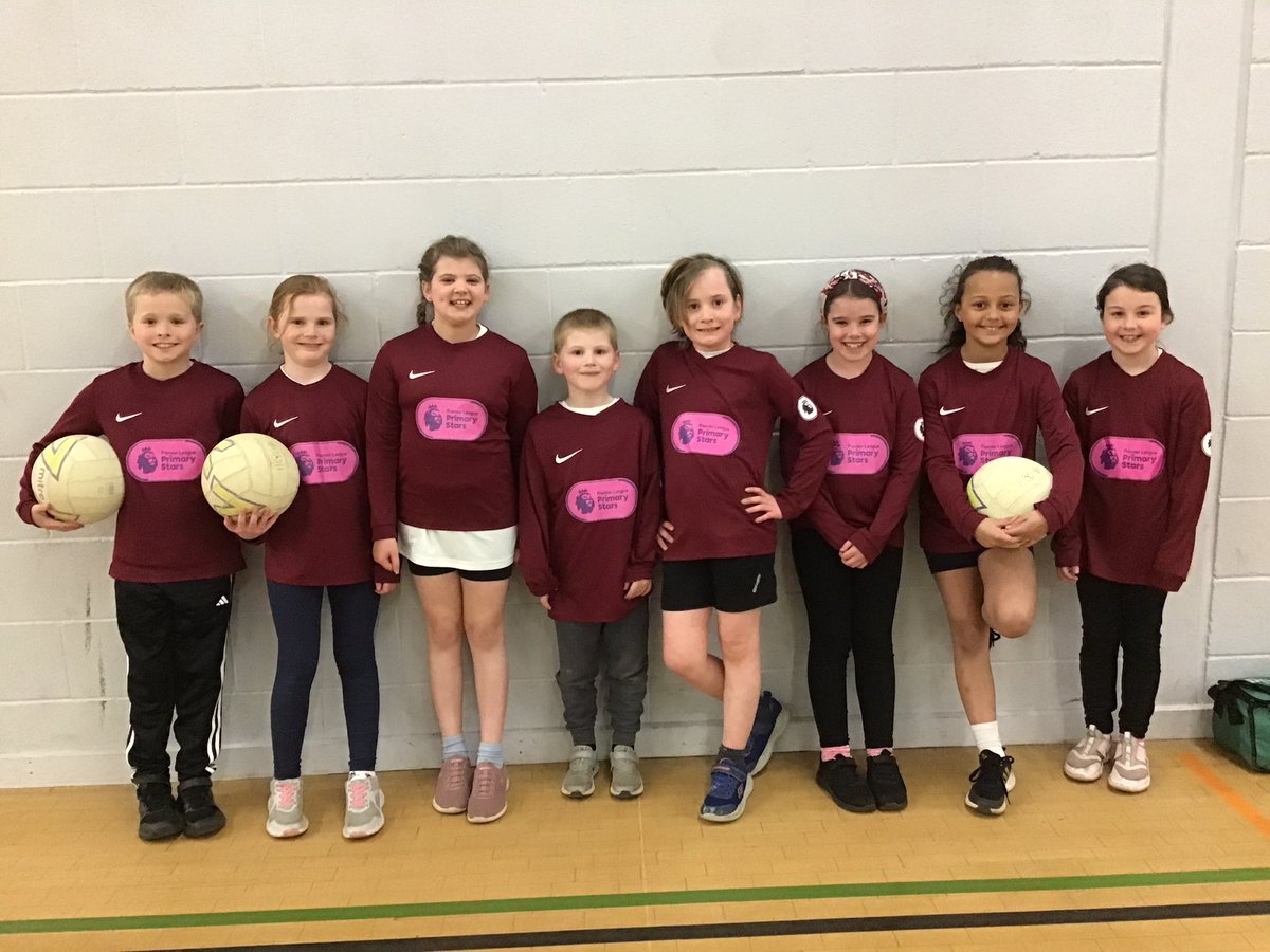 GomersalSport's tweet image. Some of our Year 3 and 4 children took part in the @YourSchoolGames Netball Festival. They learned some new skills, played mini games, and enjoyed themselves in the process. @GomersalPSchool