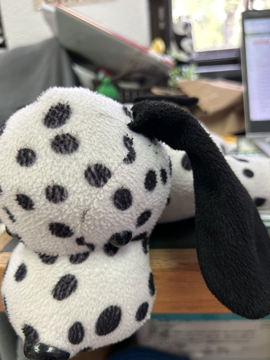 MsTracy_PSC's tweet image. As a ESC we do many things. Today checking in w/ a student who needed 2 talk abt big feelings &amp;amp; another little one let us know his favorite weighted stuffy needed some fixing.  Have a sewing kit in office and make all smile.  Best use of time 😇 #schoolcounselorlife #useoftime