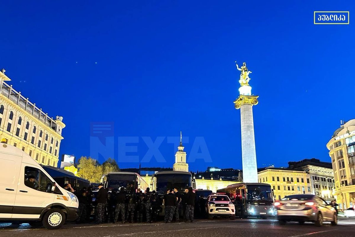 alokdubey1408's tweet image. #FreedomSquare #Tbilis
#TbilisiProtests

Freedom Square in Tbilis presently..

😎😎