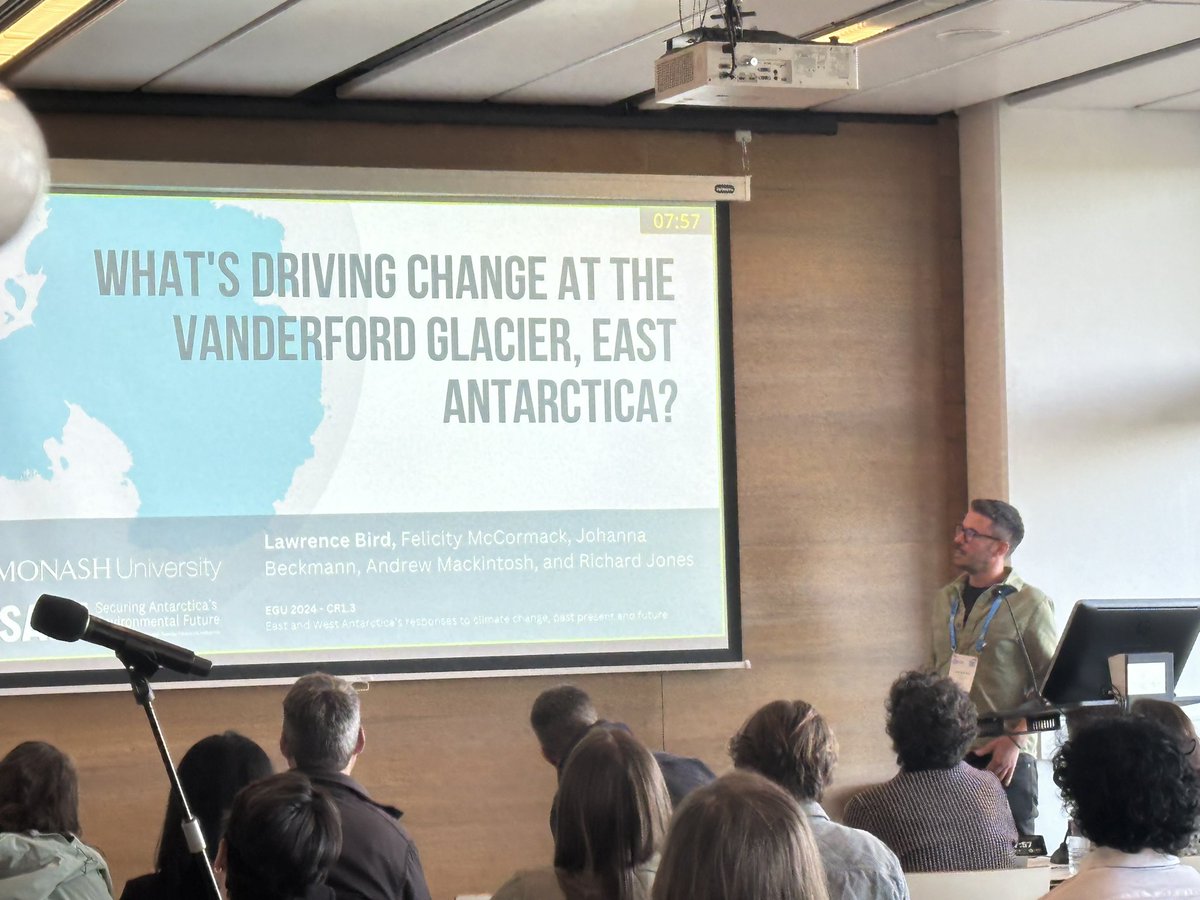 Lawrence Bird discussing the drivers of change at Vanderford Glacier… @lawrence_a_bird #EGU24