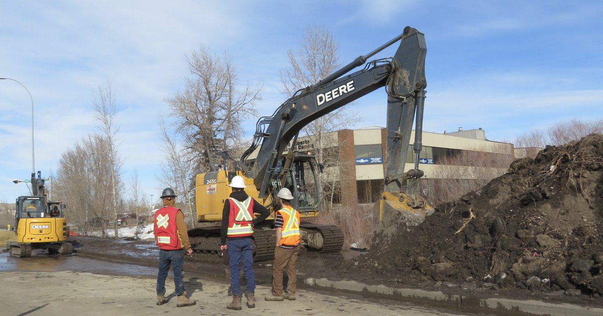 #HAPPINESS is the many road projects taking place now that warmer weather is around. #roadprojects #warmweather