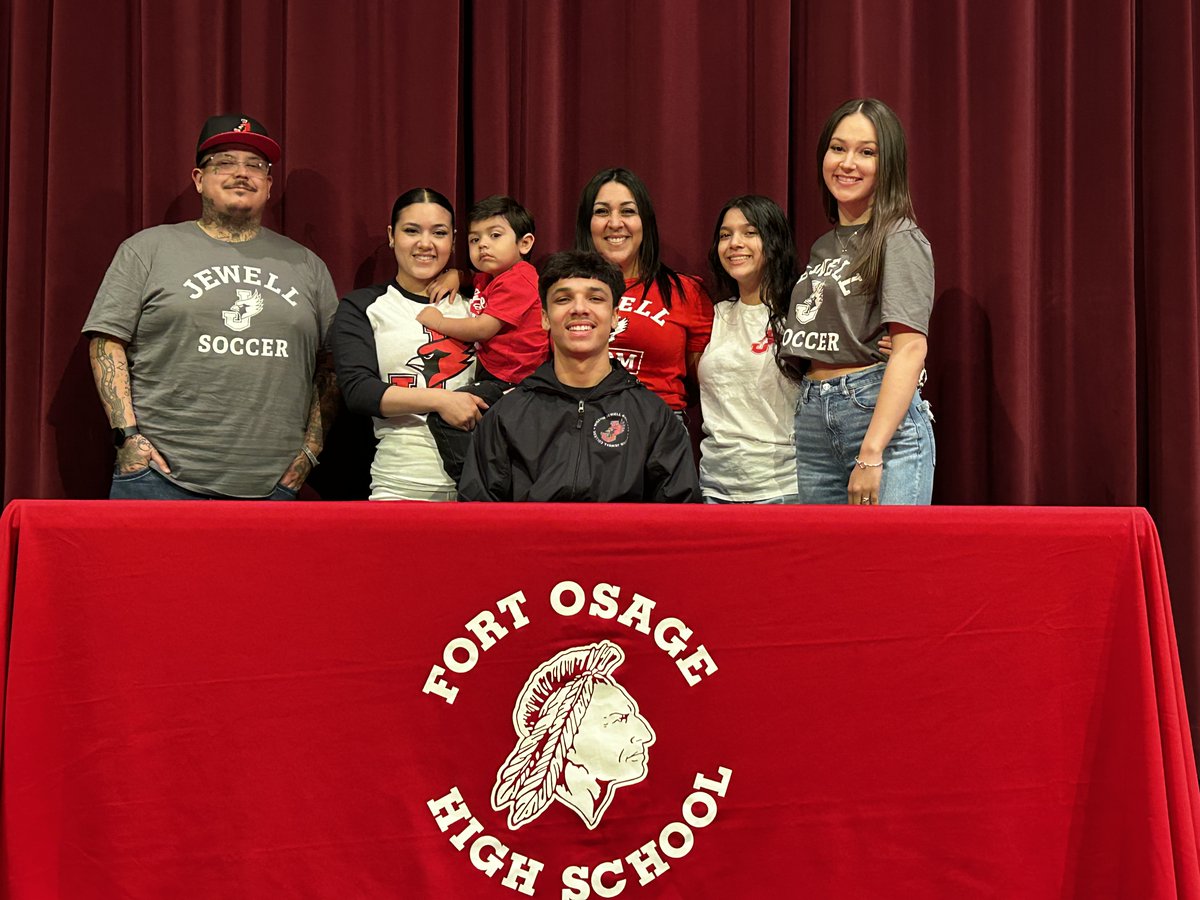 FortOsageAD's tweet photo. Congrats to Daniel Varela for signing his letter of intent to continue his academic and athletic journey at  @JewellMSoccer to play soccer!  #fortproud Go Indians! https://t.co/gUYsRlcoOo