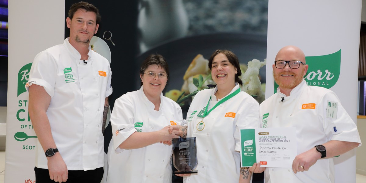 Jacintha Henderson from The City of Glasgow College was recently named the first Knorr Professional Scottish Student Chef of the Year, winning a culinary experience in Italy @Knorr contractcateringmagazine.co.uk/story.php?s=20…