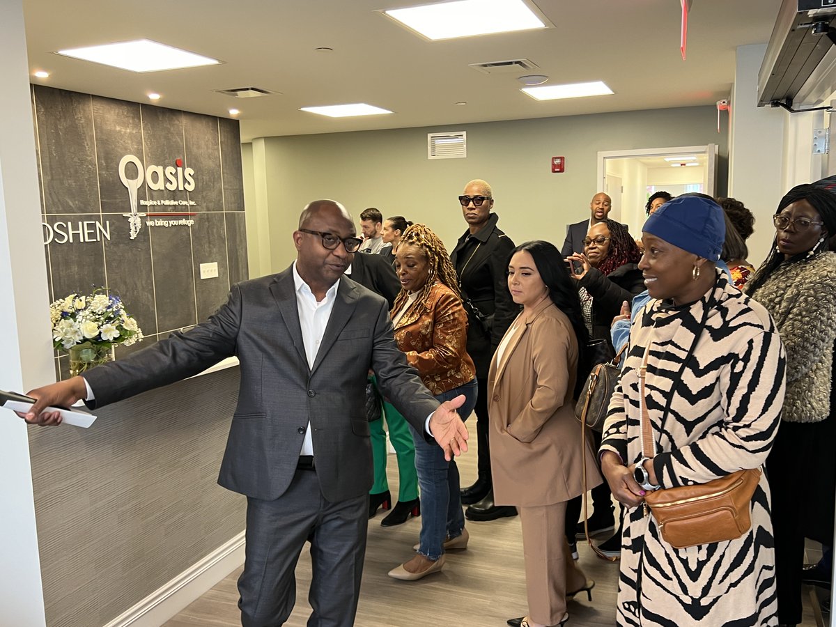 We're overjoyed to share moments from the grand opening celebration of the House of GOSHEN & Oasis Hospice & Palliative Care Facility in Flossmoor, held on April 11th.