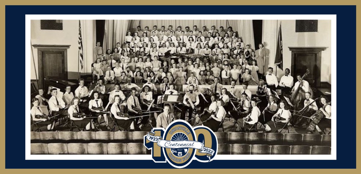 Spring concert season is here! This #FlashbackFriday features an orchestra photo taken in the original Unionville Elementary auditorium from 1941! Make sure to catch your favorite UCFSD musician this season by checking the District calendar here: bit.ly/3vSYIzY