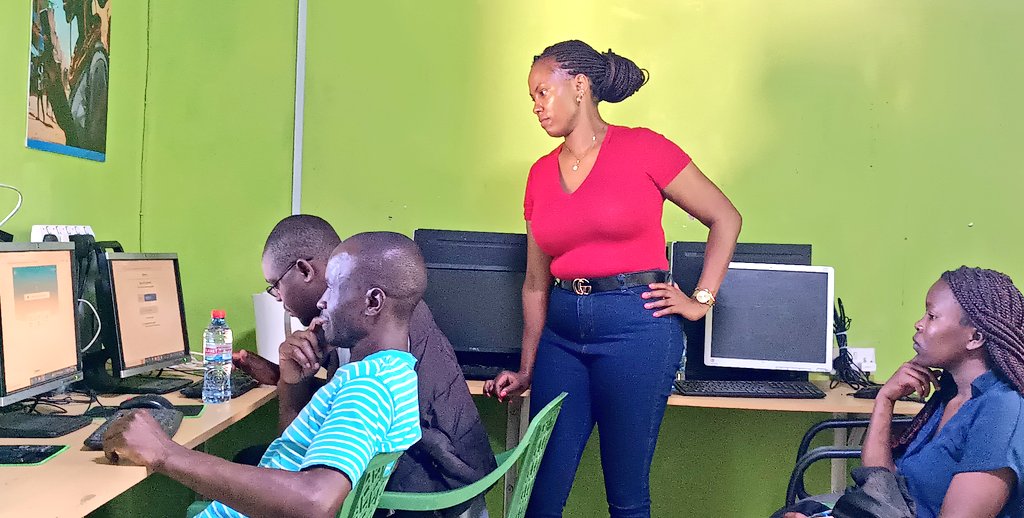 Exciting times @kijijiyeetu. Google Team tests & deploys Taara for seamless internet access in Ugunja. User testing ensures top-notch network management, reliability, & speed. Bridging the digital gap through connectivity! 🌐💻 @ISOC_Kenya #CommunityNetworks