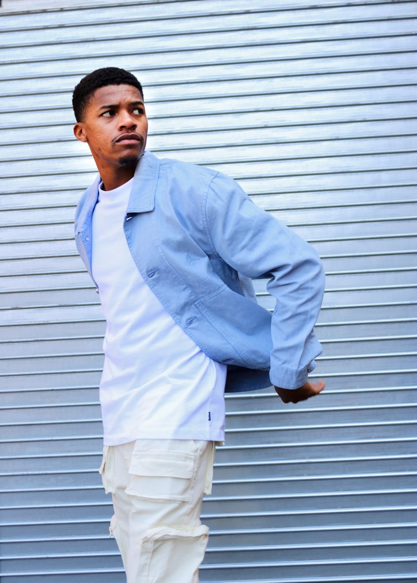 Shiekh's tweet photo. Stay ready for anything spring brings
#Jordan Essentials Chicago Jacket
https://t.co/gIzgE4KweC
#SpringFashion #SpringWardrobe #SSTL https://t.co/6YaaLRo7r2