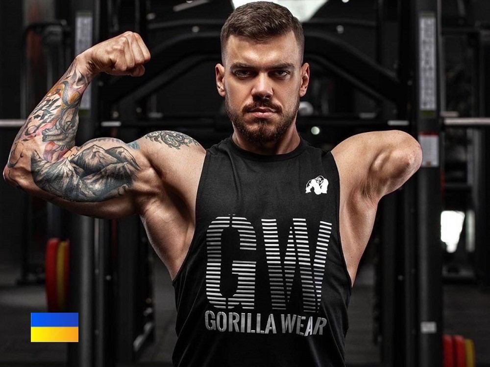 UkrEmbLondon's tweet photo. Slava Kulakovskyi, coach of the Marines, Ukraine:

More and more people are being seriously injured as a result of the war against Ukraine.

As a coach and an athlete, I am honoured to join the Ukrainian Marine Corps team and support the lads in their run at @LondonMarathon. https://t.co/8zXrsQjDy7