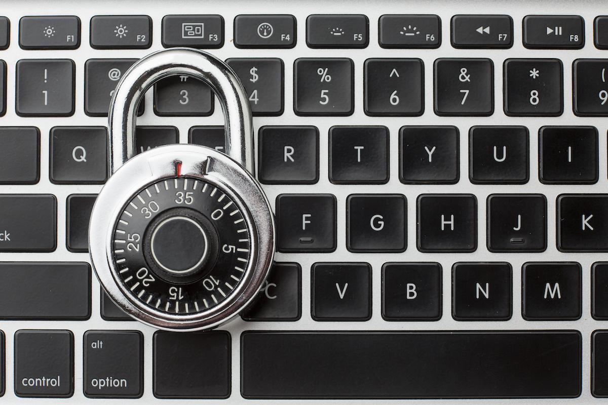 tdixoncreative's tweet photo. Good guide for those who don't use a password manager: How to Pick a Better Password https://t.co/eeCr45BaiK https://t.co/vFXDRjUVCU
