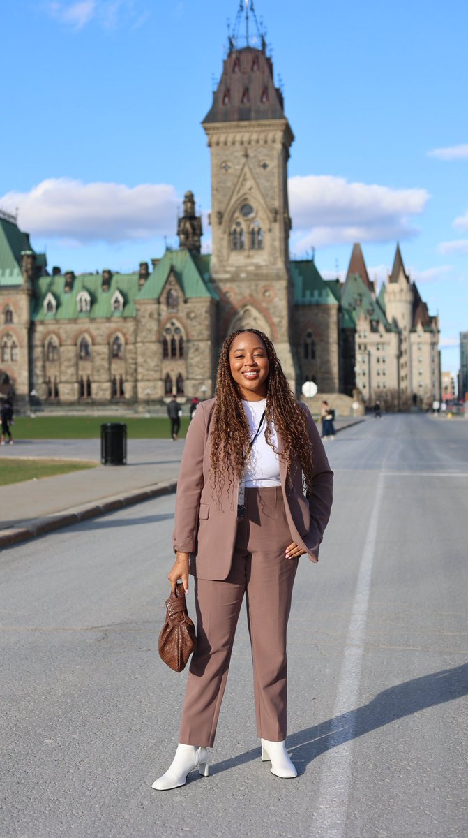 Danica | Career Break Coach | Finance & Travel tweet media