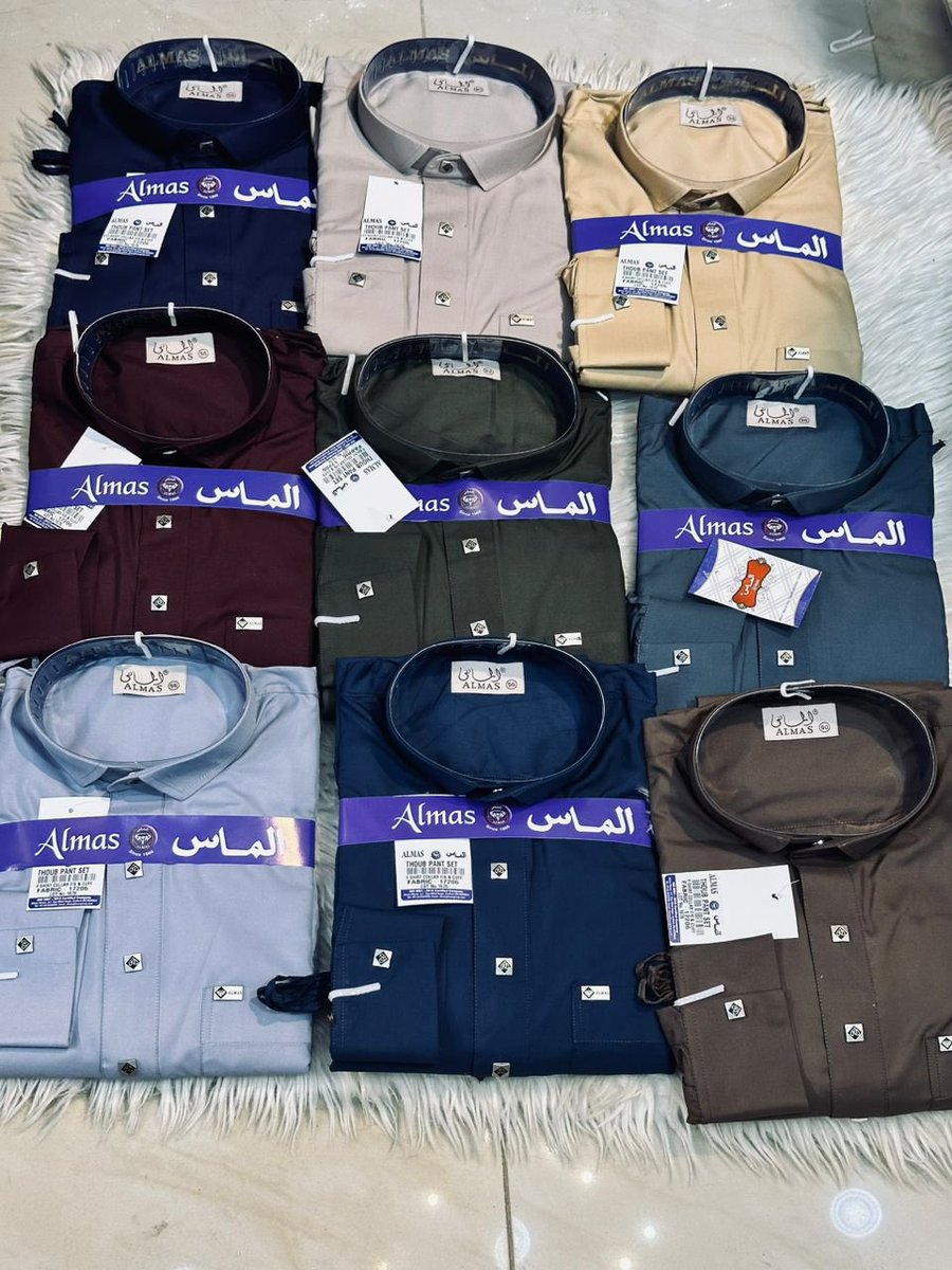 Mina___Sy's tweet photo. ☝🏼
*Dialabé ALMAS coton long manche avec pantalon 👖*
Qualité Original _Taille 56 58 60 62_
Prix:15000f
Tel 765062044
*Hésitez pas de passer vos commandes, même si vous n'êtes pas à Dakar la livraison est possible 📦*
#beugjob https://t.co/FwGFJPBITb