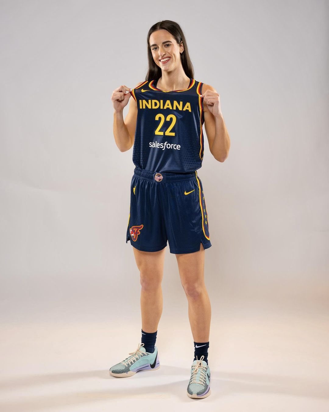Nick DePaula X Caitlin Clark debuts her new IndianaFever uniform look with the Nike Sabrina 1s. https t MgV5KVPUmr X