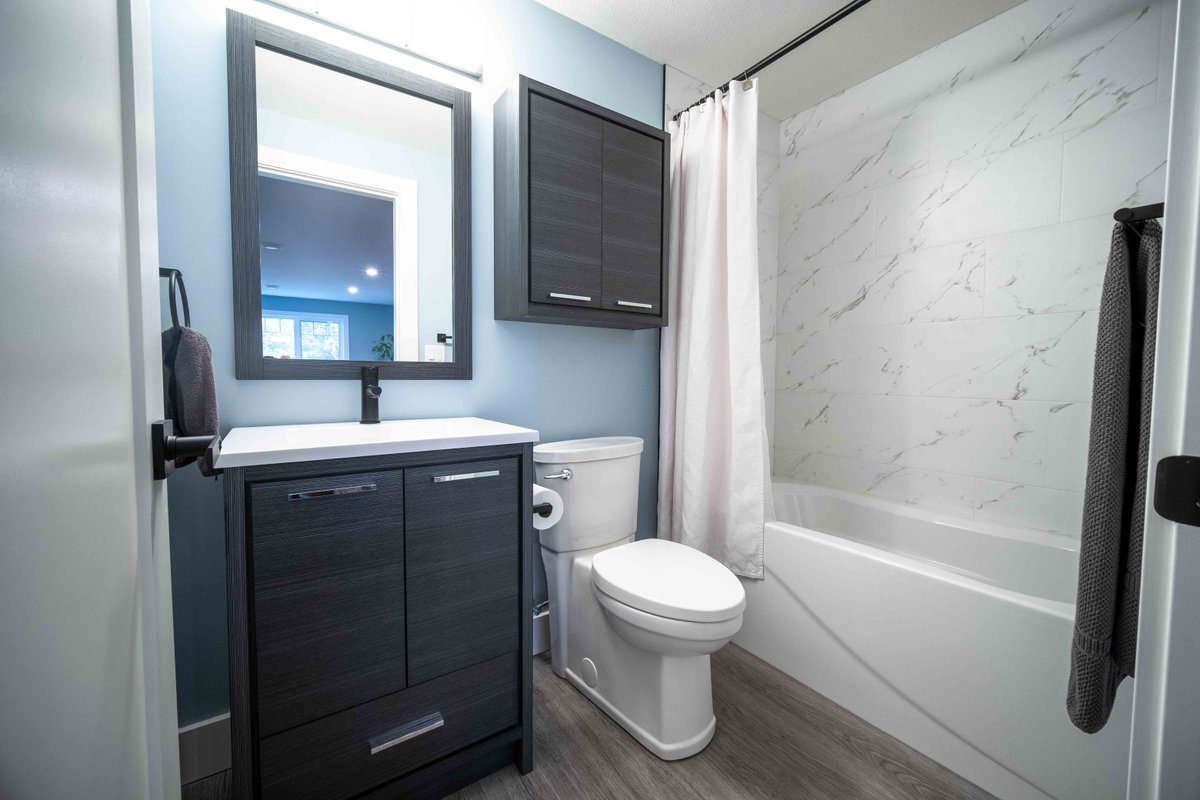 SmithnSonsGC's tweet photo. Step into our basement renovation, where light blue walls add a calming aura, paired with tasteful wooden accents for that perfect touch of warmth and style. 🏠💙

General Contractor: Smith &amp; Sons Vernon West

 #basementreno #generalcontracting #vernonbc https://t.co/ALa97ZrQUu