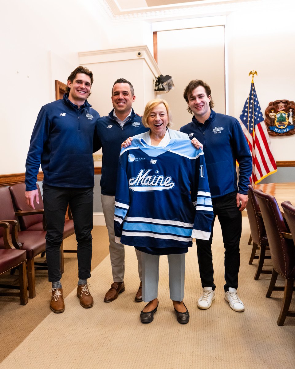 Yesterday, I congratulated Coach Ben Barr and the Captains of @MaineIceHockey on a spectacular season that saw the Black Bears return to the NCAA Tournament and lead the league in sell-out games. As my friend @umainepres says, 'When the Black Bears come to play, Maine wins.'