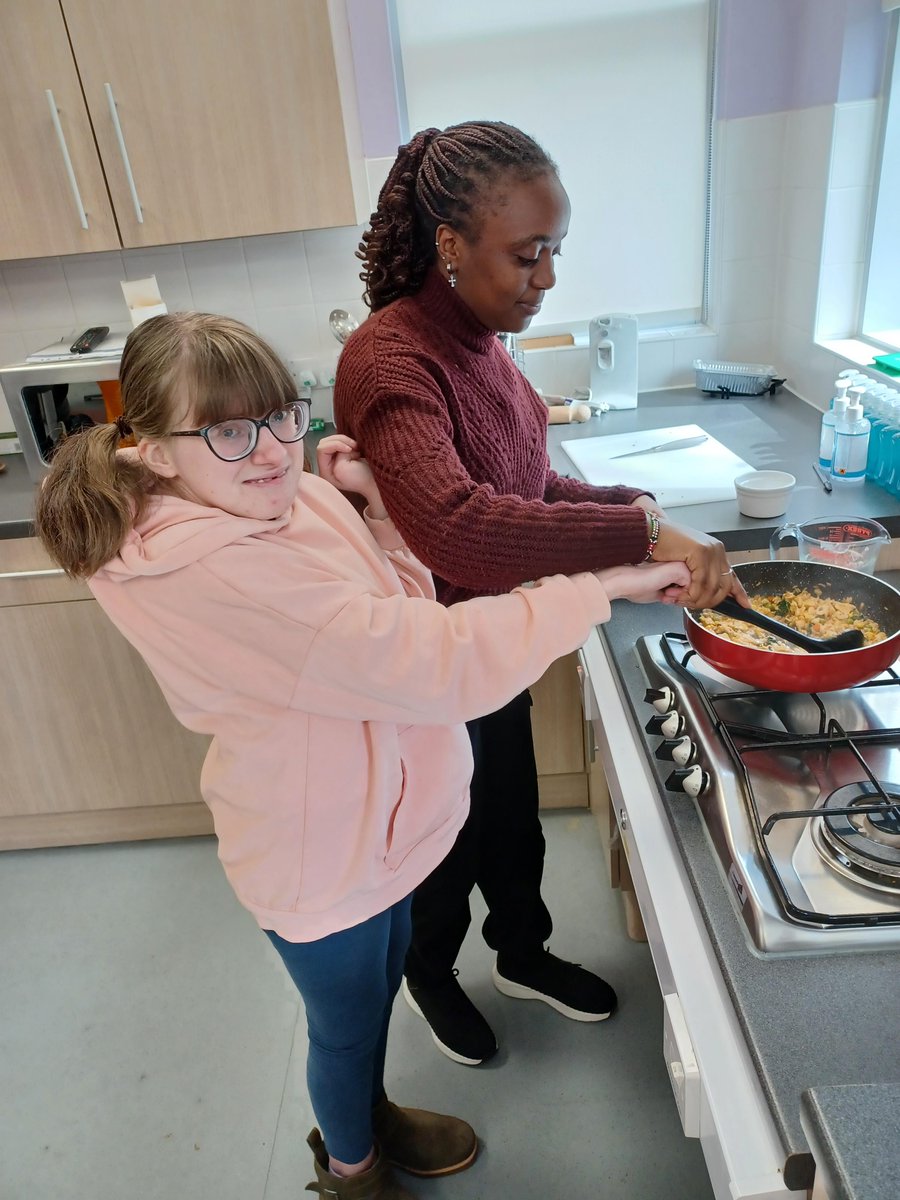 Papworth_Trust's tweet image. Check out this mouth-watering, healthy Chicken Curry whipped up by the talented customers at Huntingdon Day Opportunities! Absolutely delicious! 🍲👌 #CookingSkills #HealthyEating
