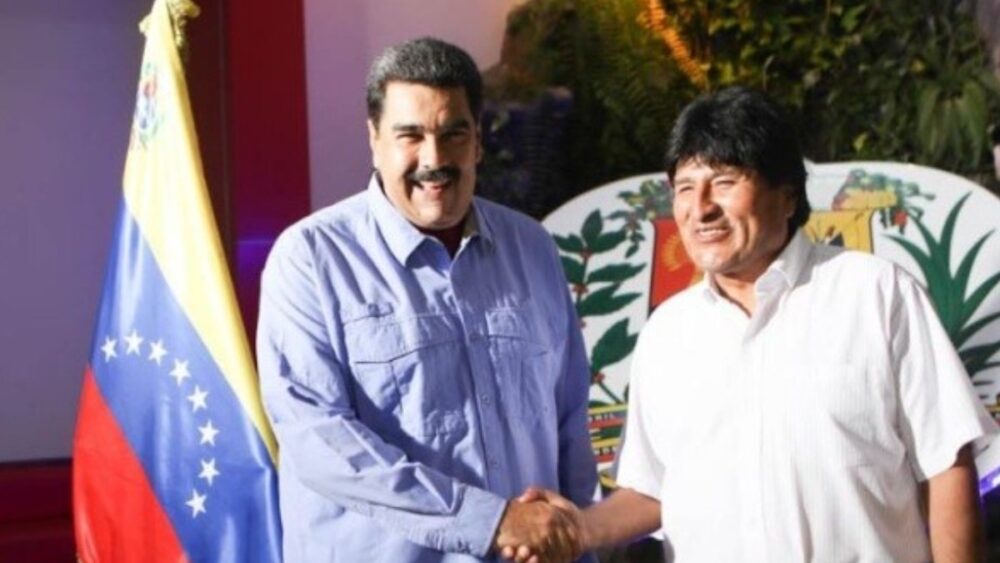ejutv's tweet photo. En medio de la reactivación del caso Terrorismo, Evo anuncia que viajará a Venezuela
https://t.co/2YqHKDQSmt
Política ! https://t.co/i092vrqQcp