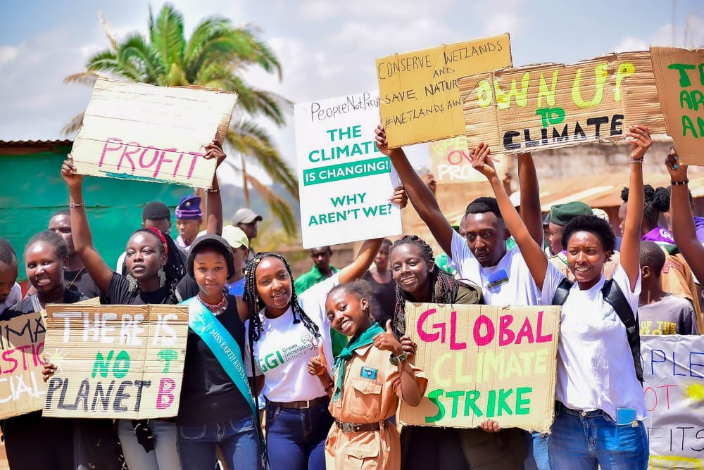 🗣️📣The time for half measures is over. We need bold, decisive action to phase out fossil fuels and prevent further harm to our planet. Support the Fossil Fuel Treaty now!
#PlasticTreaty 
#FixTheFinance  
#EndFossilFuels
#ClimateJusticeNow