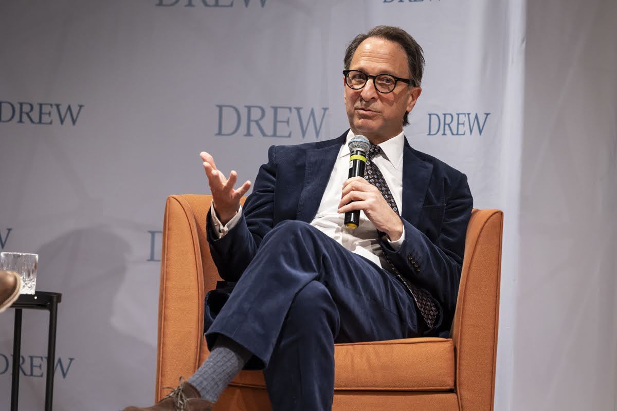 “We always think of American exceptionalism. But if I were grading how we’re doing in terms of handling a criminal prosecution of a former leader, it would be pretty close to an F.' Key takeaways from Andrew Weissmann's Drew Forum appearance ow.ly/e8nW50Ri4gJ