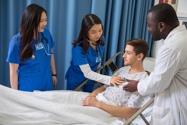 For #UBGivingDay, please consider donating to our Julia Buscaglia Student Emergency Fund. If 30 donors make a gift, Dean Annette Wysocki will give an additional $1,000. These funds assist #UBuffalo #nursing students experiencing emergencies ↙️💙
ow.ly/sJXx50Rim7S