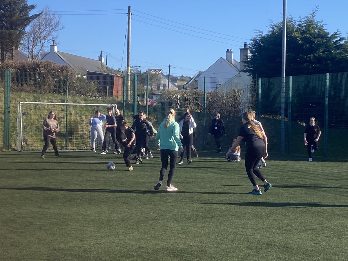 Sun shining? Whole group football game!! What a way to spend the evening ☀️ #Teamwork #Bonding #Article31 @DunfermlineHS @Columba1400