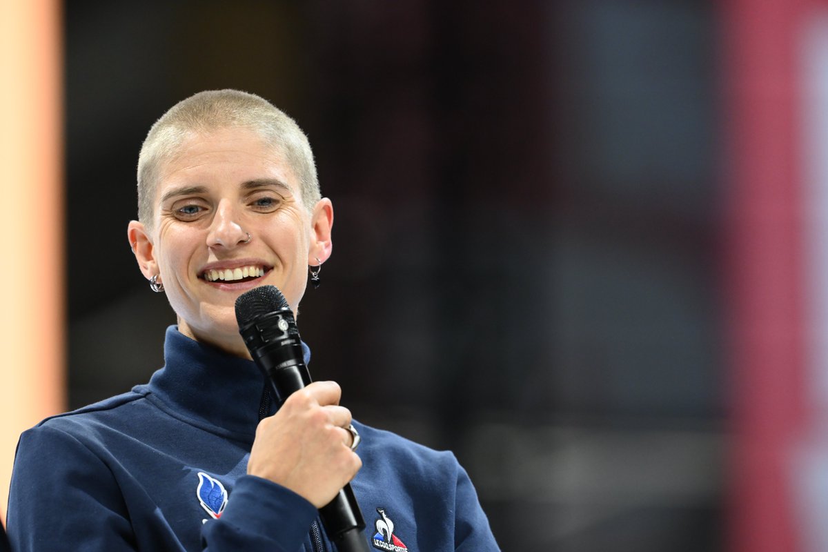 🎙️ @MariePatouillet : 'Le #ClubFrance sera une nouveauté pour moi. Un lieu de communion avec les supporters qui permettra de connecter le public avec les athlètes. Un lieu de célébration qui permettra de donner de la visibilité à nos athlètes.'