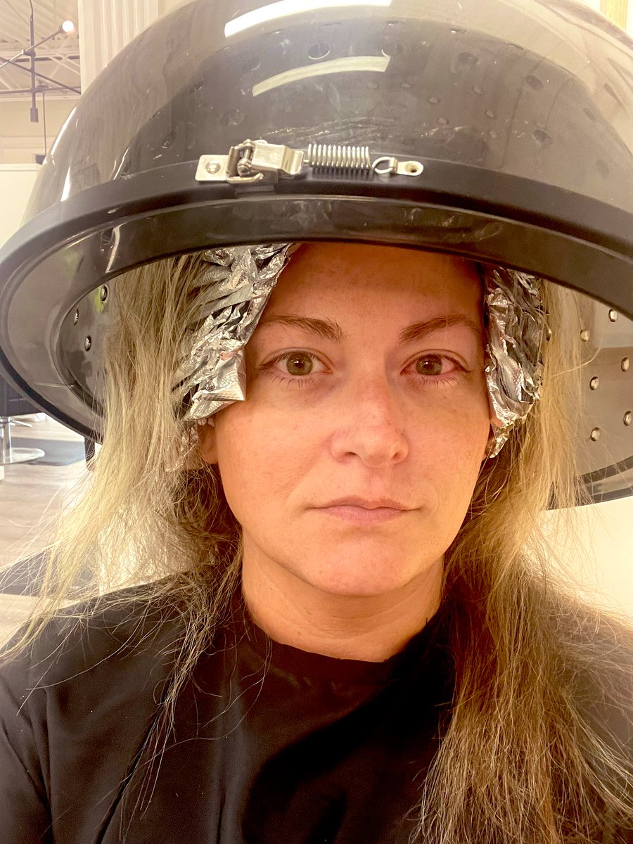 The way things are going… might just keep the aluminum hat 👀🤣🤷🏼‍♀️ #Aluminum #TruthBombs #haircolor