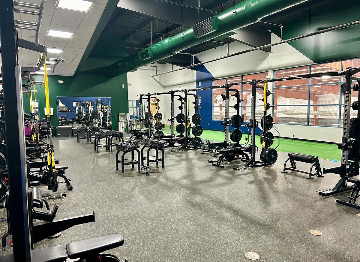 New colors! 

<a href="/ESNFitness/">Erie Sports Now Fitness & Performance Center</a> is not your typical “gym,” ESN is Your exclusive “Fitness-Coaching Center.” You don’t just work with a trainer, you work with a team of coaches. Our coaches make training fun with progressive long-term improvements as the focus.