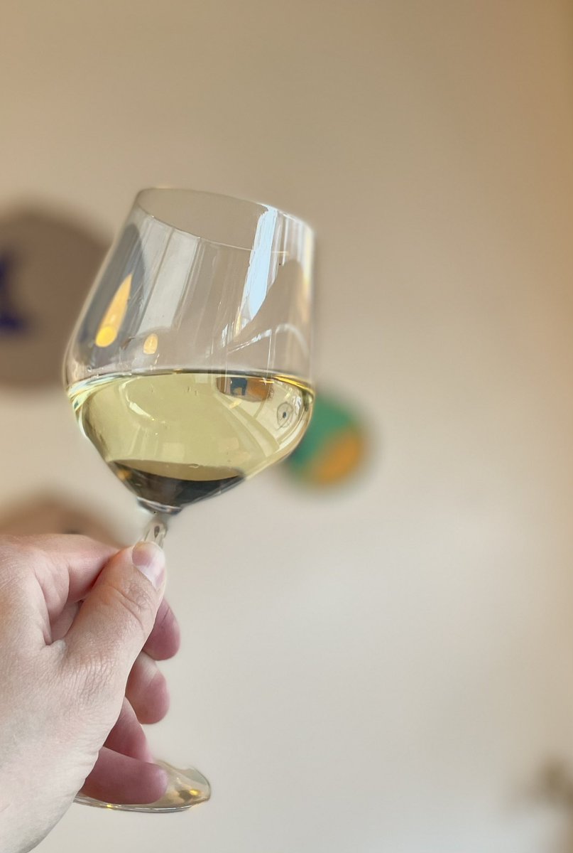 𝘑𝘶𝘮𝘪𝘭𝘭𝘢
Who-milla?
𝘕𝘰𝘵 𝘸𝘩𝘰. 𝘞𝘩𝘦𝘳𝘦. 𝘑𝘶𝘮𝘪𝘭𝘭𝘢.
What? 
𝘚𝘢𝘶𝘷𝘪𝘨𝘯𝘰𝘯 𝘉𝘭𝘢𝘯𝘤
Oooooh. When? 
𝘕𝘖𝘞!!!