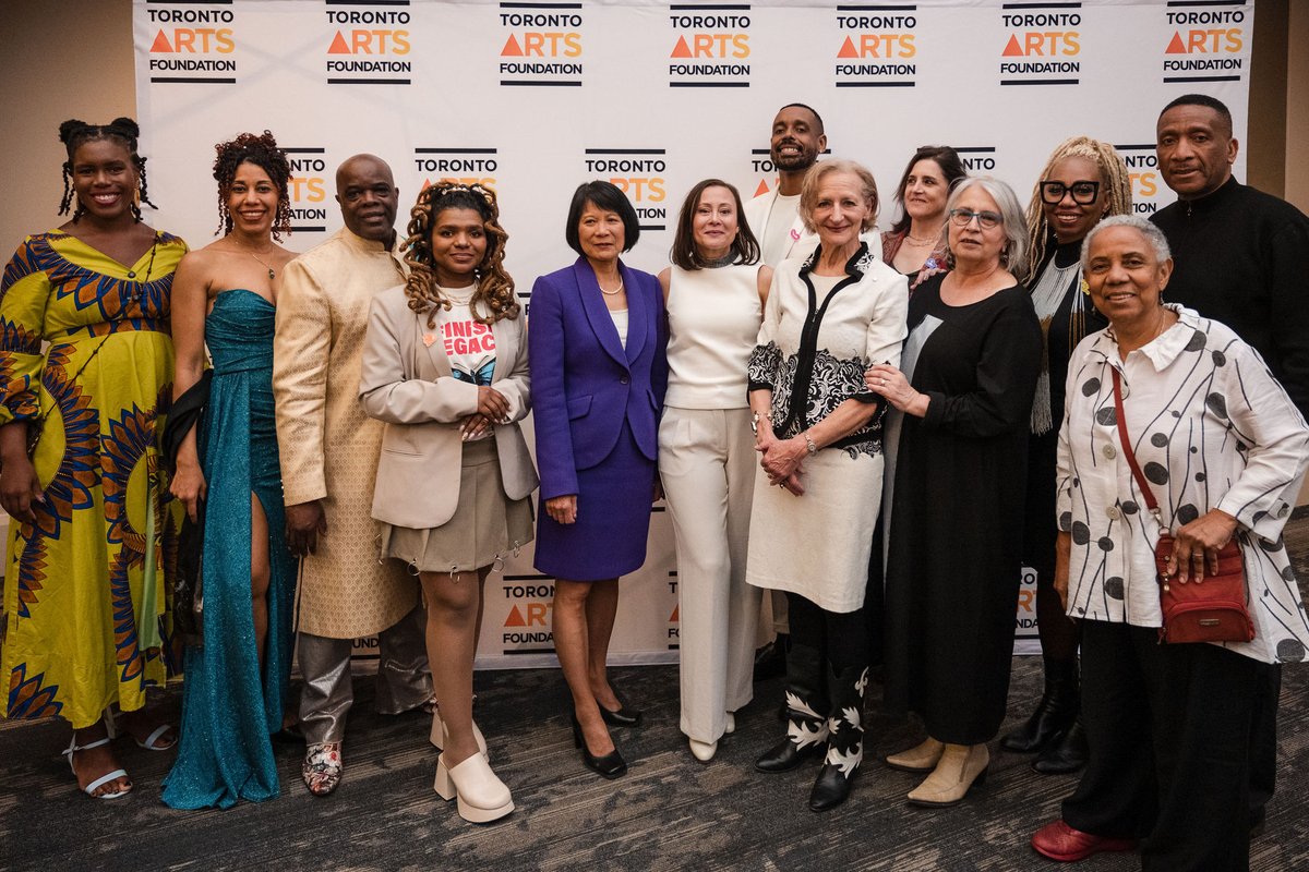 Congrats to all finalists & recipients of our #TOArtsAwards! Mayor’s Arts Lunch was amazing yesterday. Huge thanks to Mayor Olivia Chow, MPs, MPPs, City Councillors, sponsors, donors, & the vibrant arts community for making it a success!

2024 Recipients:
bit.ly/3PBcmy8