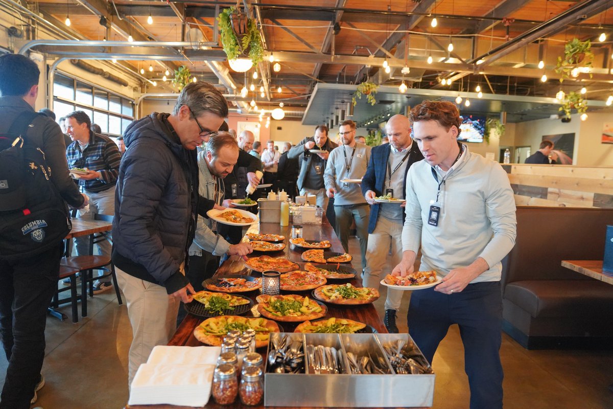 Networking is best when: 
-everyone you meet is a potential parter
-highly curated food/ drink
-coupled w/ activities for learning, self-care and reflection

powderland 2025 - let's run it back