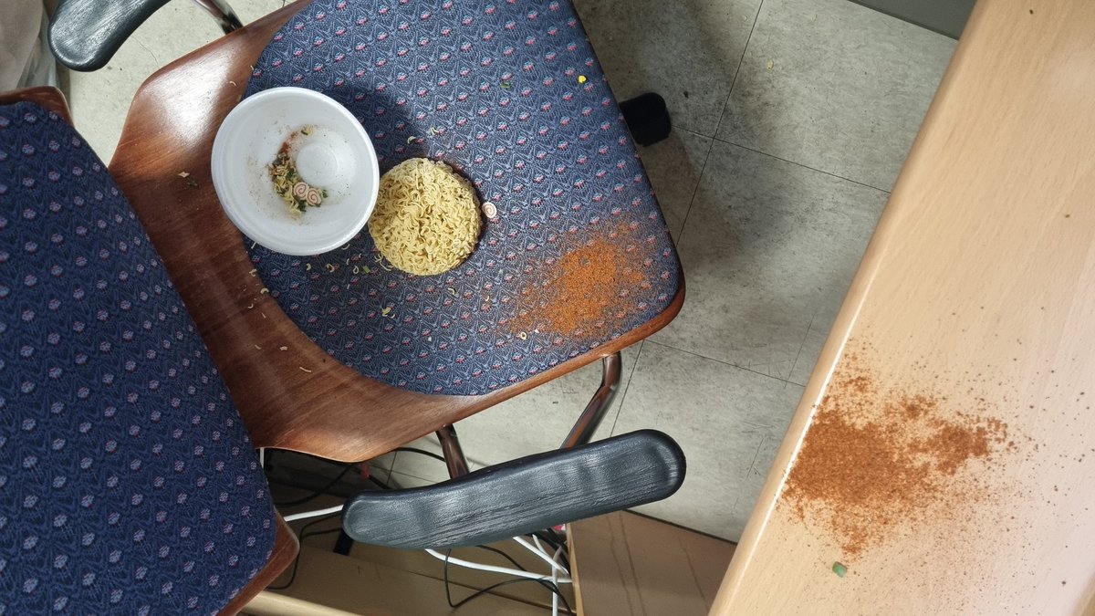 개발자(아님) tweet media