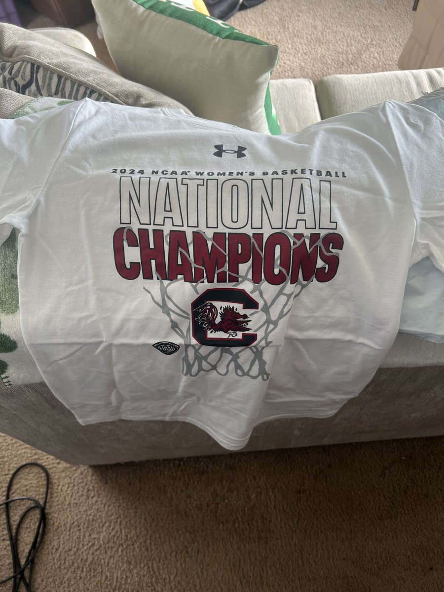 Appreciate Paul Paopao send me some championship merch! On the package it said HOTBREAD THE GOAT 😂😂😂 much love @tehinapaopa0 @iz_litty NEED THE ONE NEXT YEAR THAT SAYS BACK TO BACK NATIONAL CHAMPS