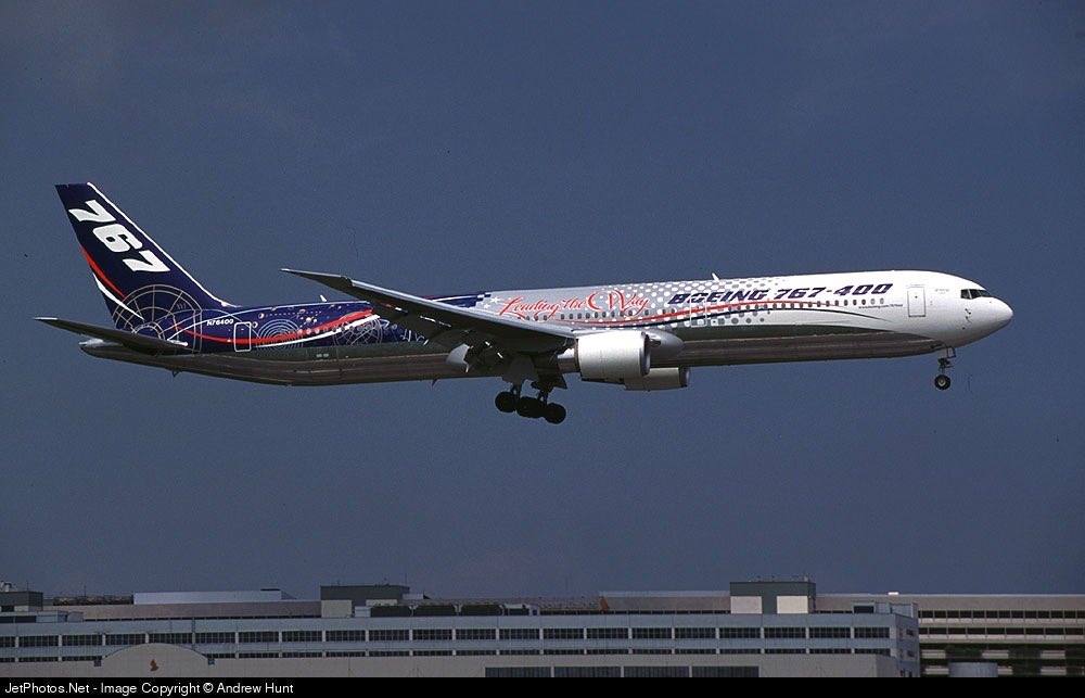 A Boeing Company B767-400er seen here in this photo at Singapore Airport in August 2000 #avgeeks 📷- Andrew Hunt