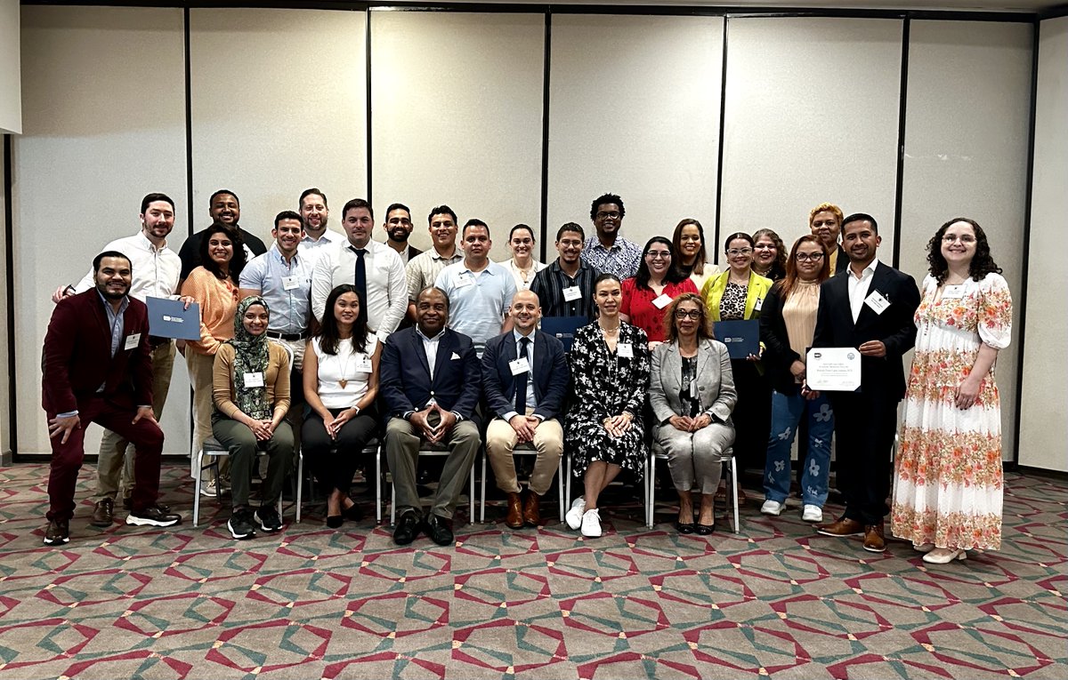 DrHH_01's tweet photo. Grateful to have attended the @NIH/@NIDDKgov /@LmsaNational LHS+ Identity, Development, Empowerment, and Resources Seminar (LIDEReS) in Research in Puerto Rico! An amazing workshop full of insightful learning and networking with fellow future LHS+ leaders in academic medicine. https://t.co/U1galdixUz