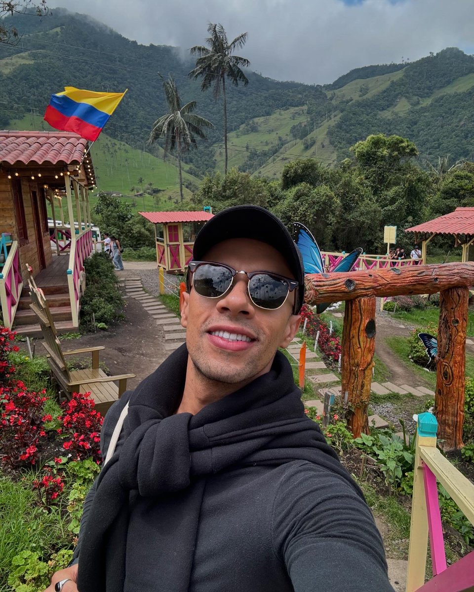 yamits's tweet photo. 📍Valle de Cocora, The beauty of Colombia🌴

#colombia #valledecocora #beauty #countryside https://t.co/Y2olItx68N