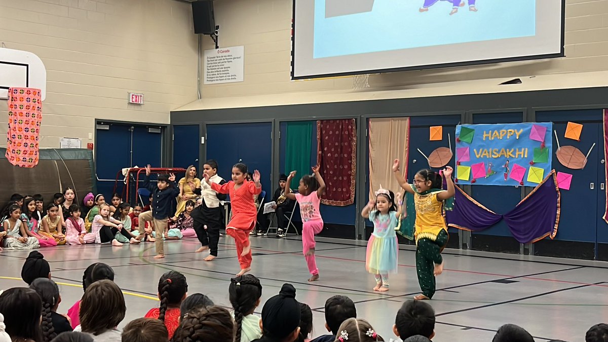 What a wonderful day celebrating Vaisakhi with our students at Clearbrook Elementary! <a href="/clearbrookcubs/">École Clearbrook Elementary</a> <a href="/Supersingh99/">Gurpreet Mahil</a> <a href="/sd34ehopkins/">Erica Hopkins</a> <a href="/AbbotsfordSD/">Abbotsford Schools</a>