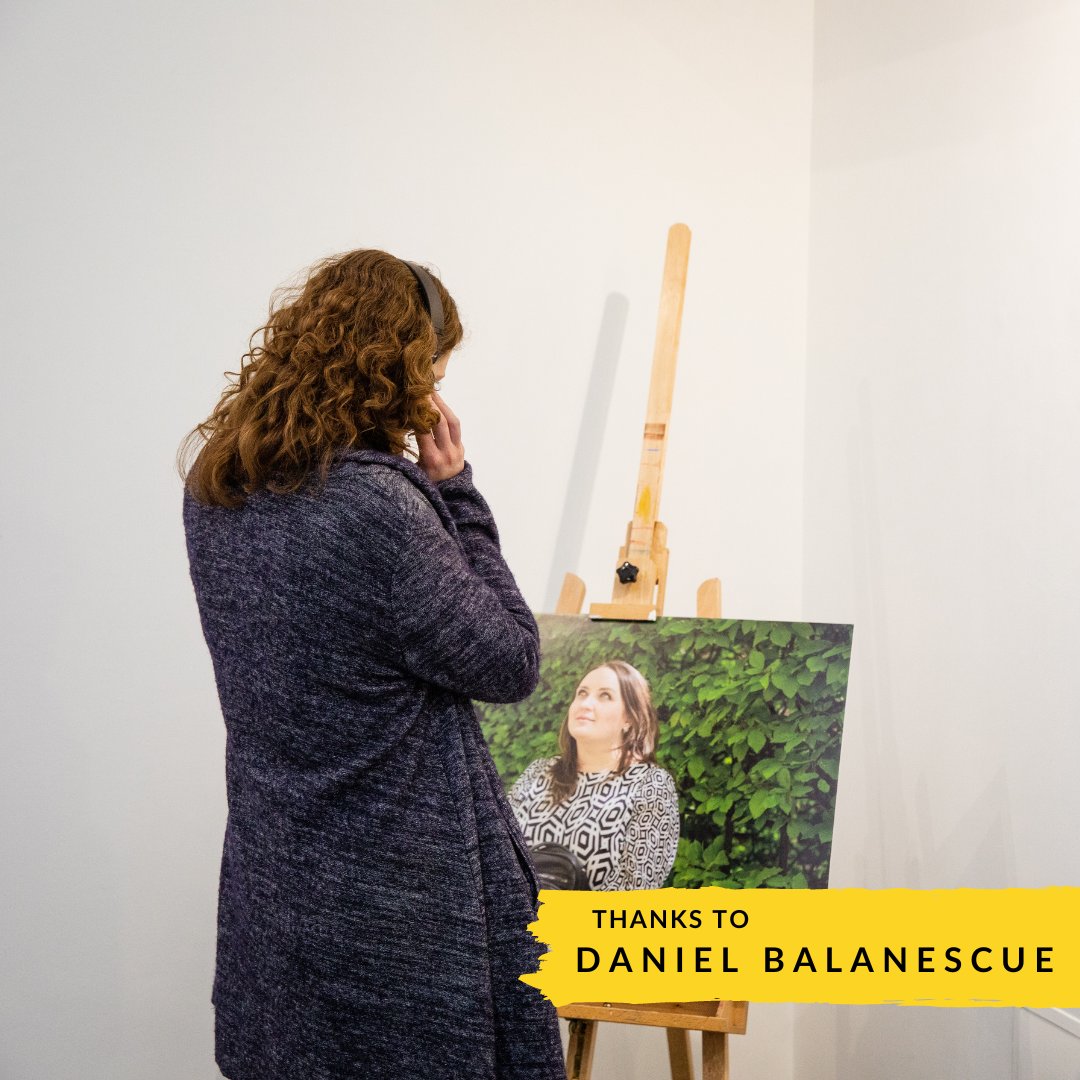 A massive thank you to Oxford-based artist @danielbalanescu for lending us these beautiful easels for our 10 Years in Motion exhibition @ArtsatOFS - a fabulous way to exhibit our RESISdANCE portraits of Ukrainian refugee women by @VadymGurevych