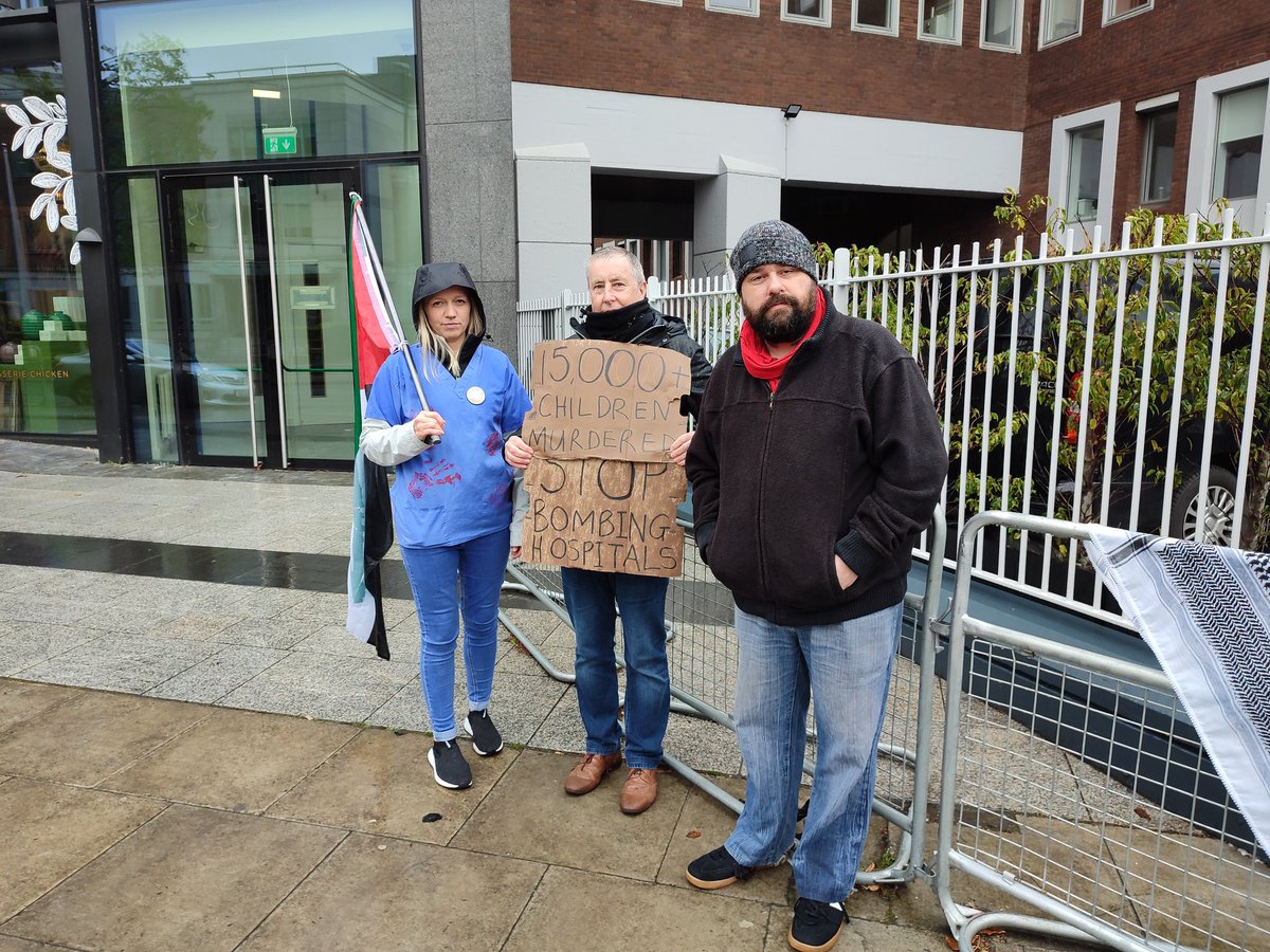 Just home from a very cold and wet week 6 outside the Israeli Embassy. It was lovely to be joined by Fiona from 'Healthcare Workers For Palestine' & @WhatisThestars again this week. Back every Wednesday, 2 to 3! All are welcome 🇵🇸 #ExpelTheIsraeliAmbassador