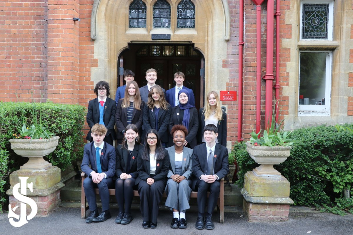 sjcrmain's tweet photo. We are very excited to introduce our new Head Students, Senior Prefects, Sports Captains, Heads of House and Prefects from Year 12 who have just stepped into their new roles. Good luck in your new roles.
#SJCRCommitment
#SJCRConfidence
#SJCRCollaboration https://t.co/MGHqjgvxkf
