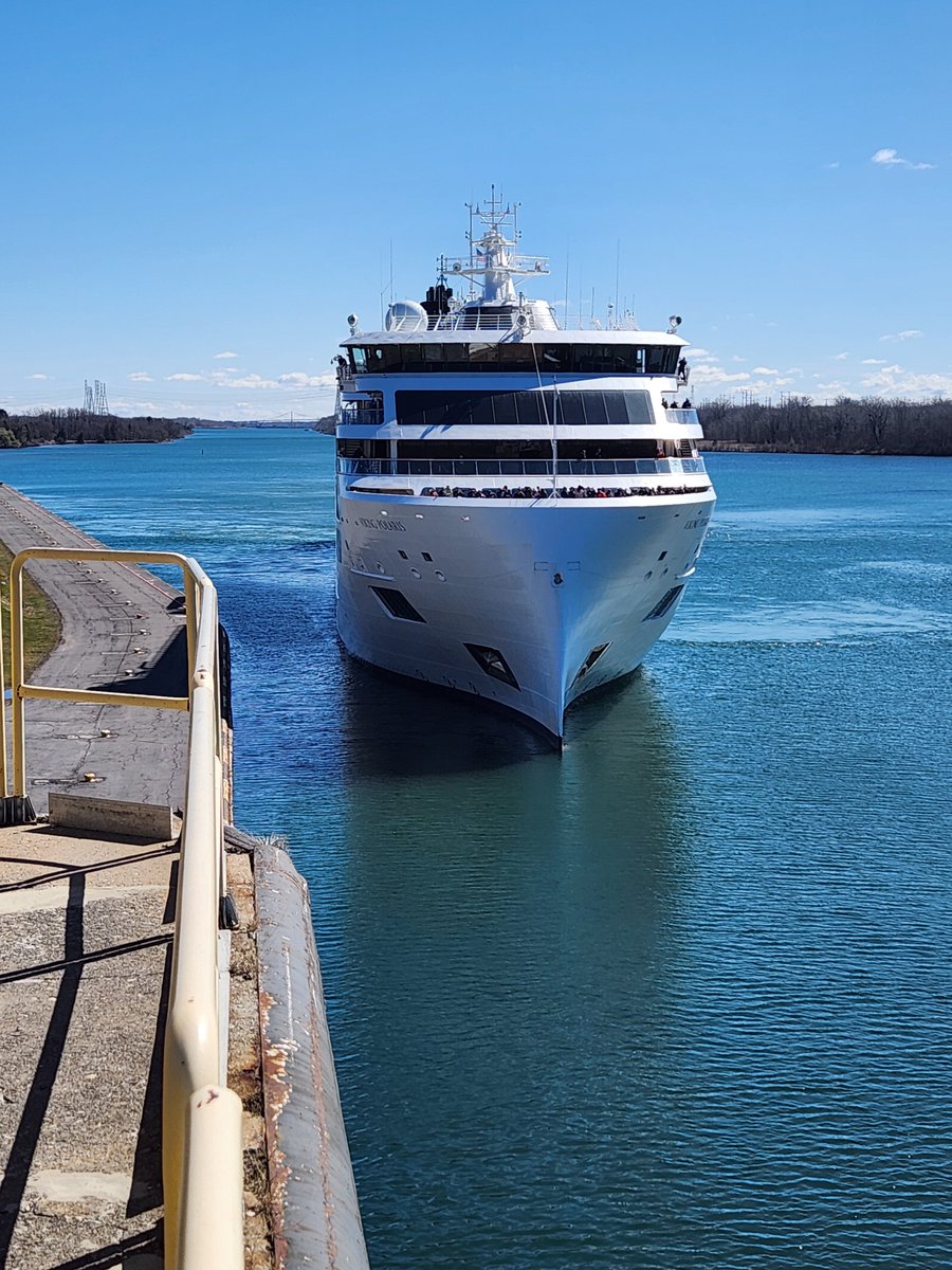 SeawayUSDOT's tweet photo. ๐ฃICYMI: Cruise season has begun at Dwight D. Eisenhower Lock๐๐ณ๏ธ๐
๐ธThe @VikingCruises POLARIS transiting upbound through Eisenhower Lock.
#CruiseTheGreatLakes #greatlakesseawaysystem #alwaysresilient https://t.co/3yXrLfzqKf