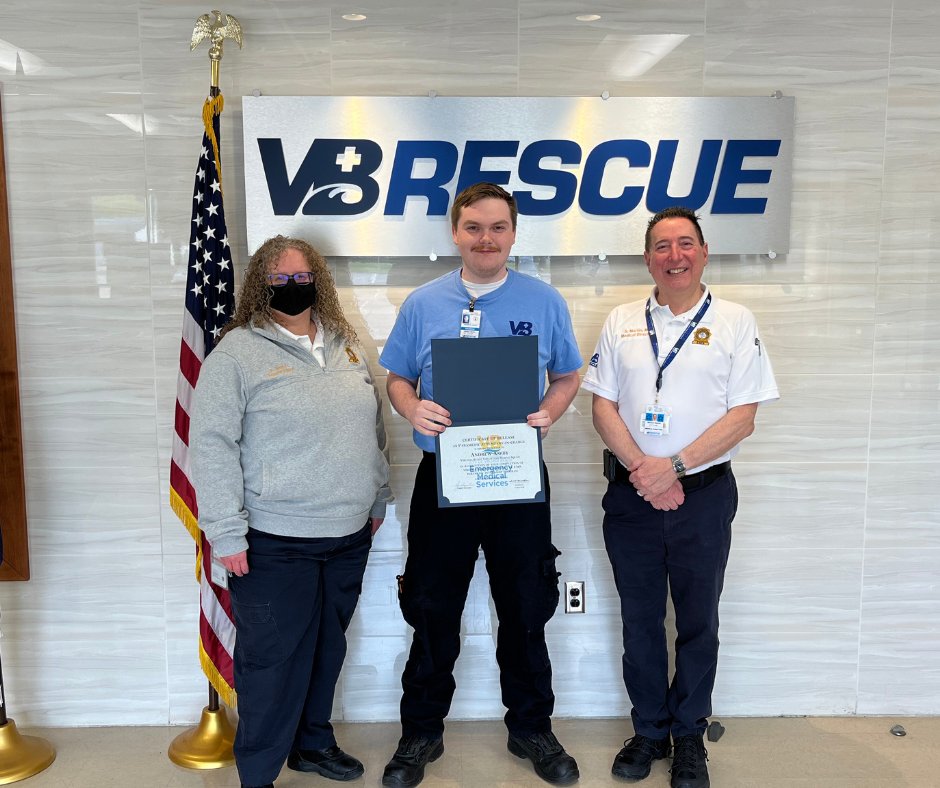 Congratulations to Paramedic Andrew Ashby, volunteer Rescue Squad Station 14, who recently passed his TEMS Regional Sanctioning and Agency Release Assessment. Thank you, Andrew, for your dedication and service to the community! ☑️ Visit ems.virginiabeach.gov/volunteer