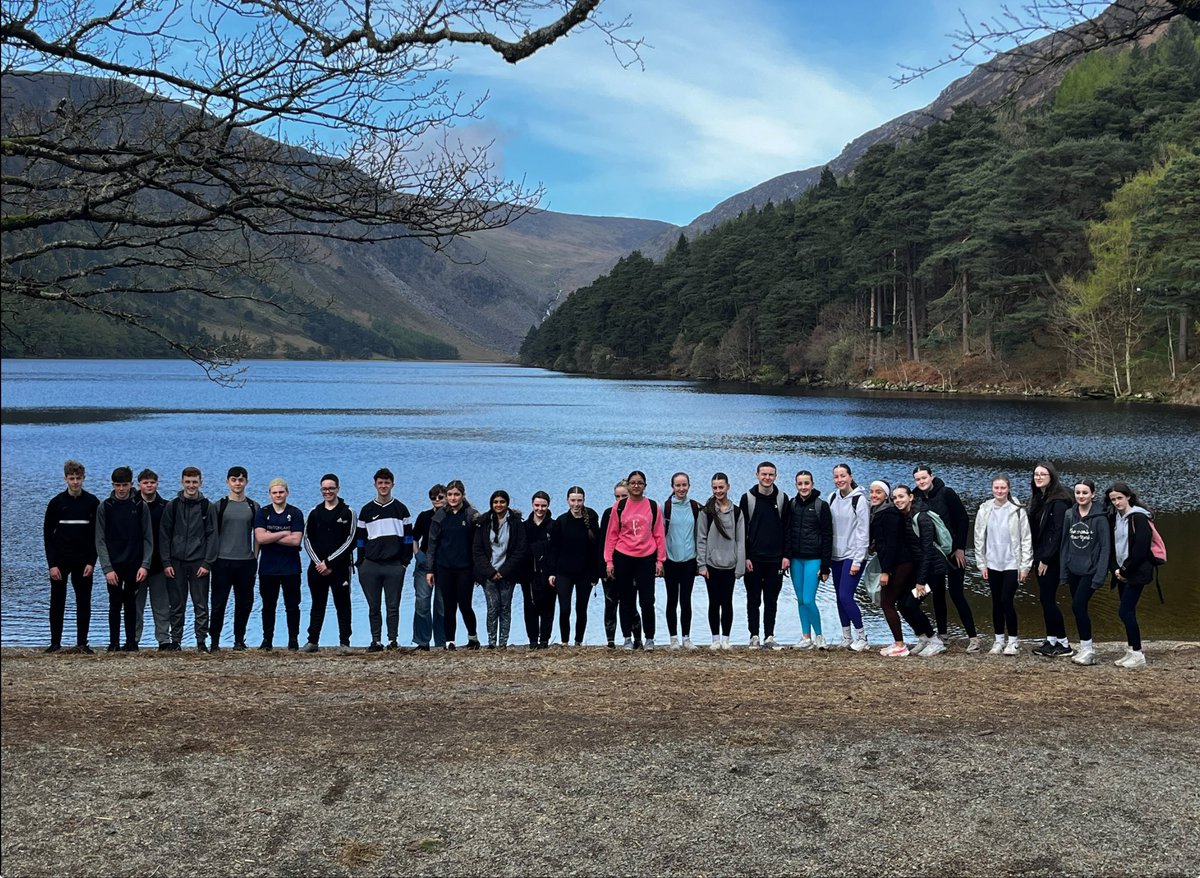 Firhouse_cc's tweet photo. Well done to the 25 students who completed their Bronze Gaisce Awards this week with a 2 day 30km hike of Glendalough. 2 students also completed their Silver Awards hiking 50km. Accompanied by their Gaisce Award leaders, Ms.Kennedy, Ms.Delagic and Ms.Scally @GaisceAward @ddletb https://t.co/2iun3apinq